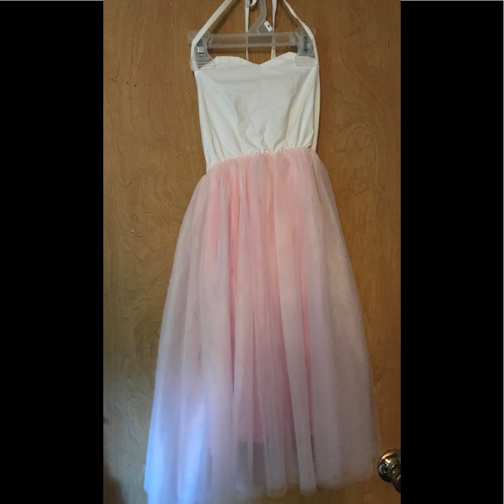 Halter maxi dress